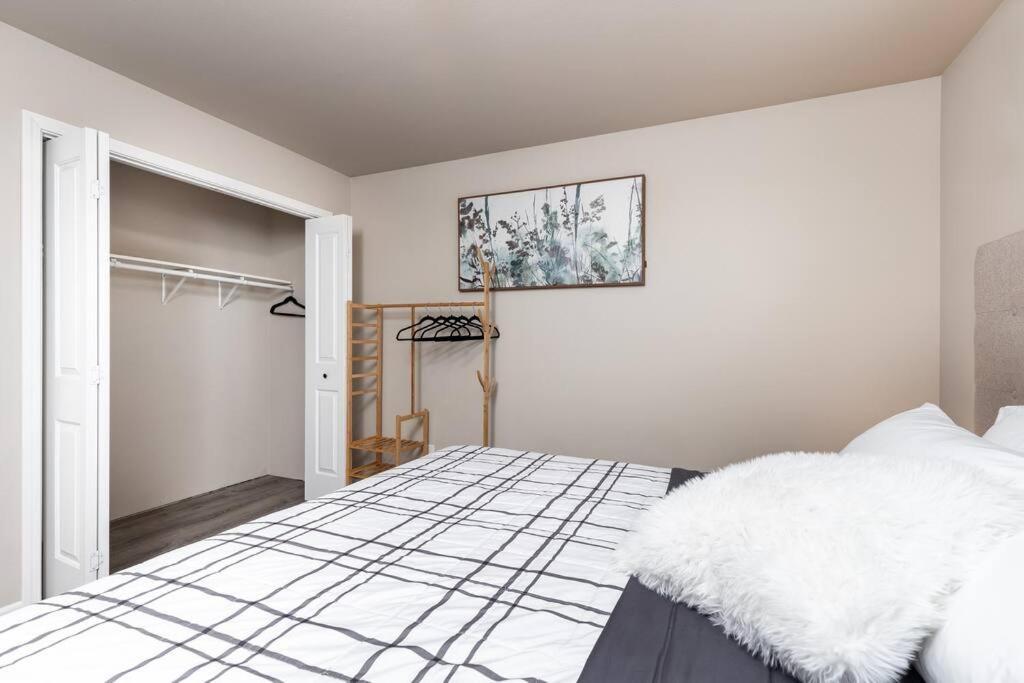Birch Hill Retreat Great Location2+Garage+Aurora Villa Fairbanks Kültér fotó